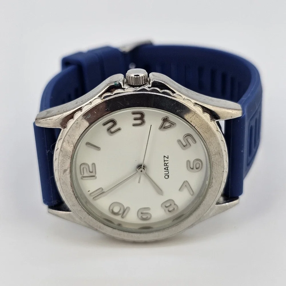 Men's Watch Analog 38MM White Dial Blue Plastic Bands‎ New Battery